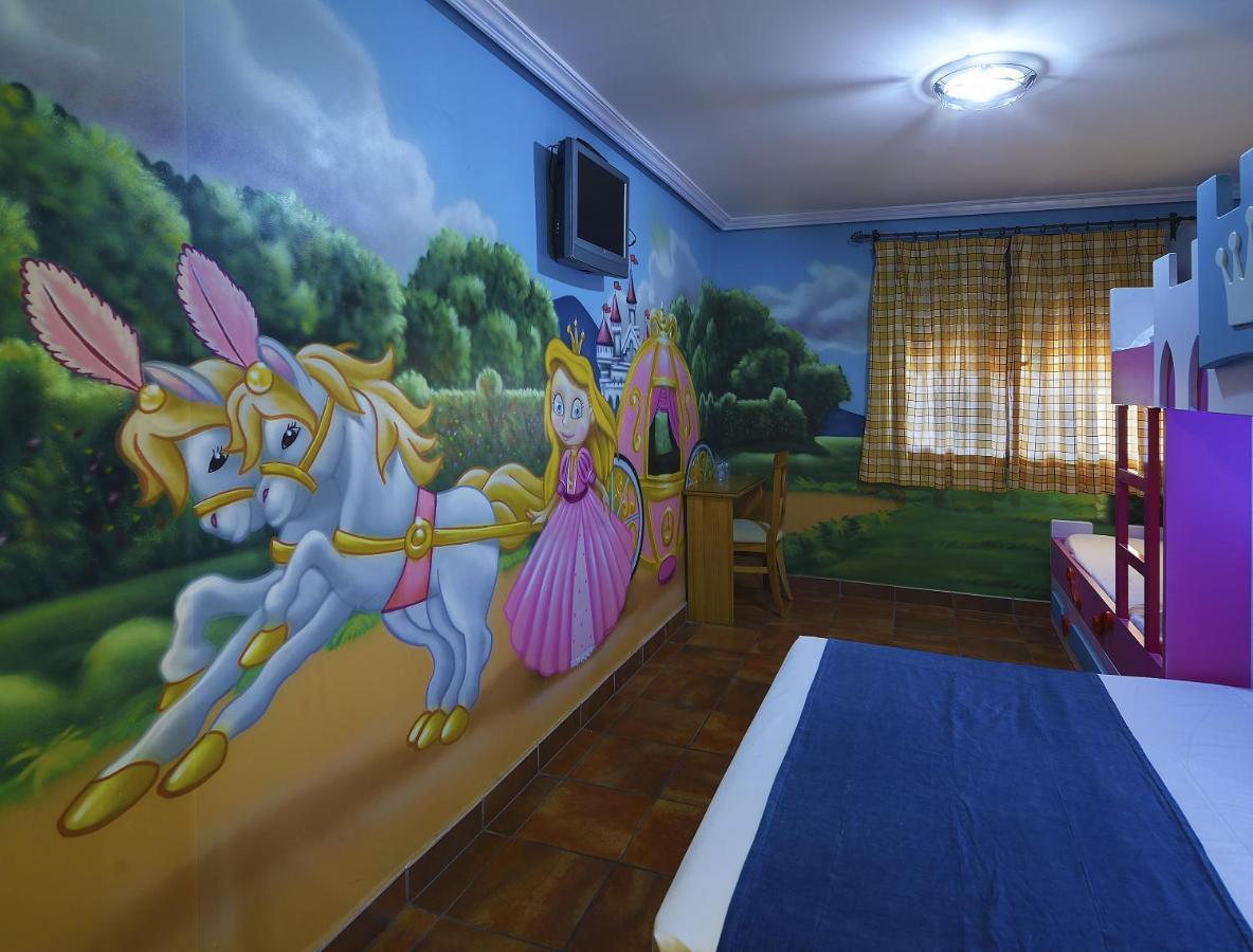 El Volante Otel Ciempozuelos Dış mekan fotoğraf